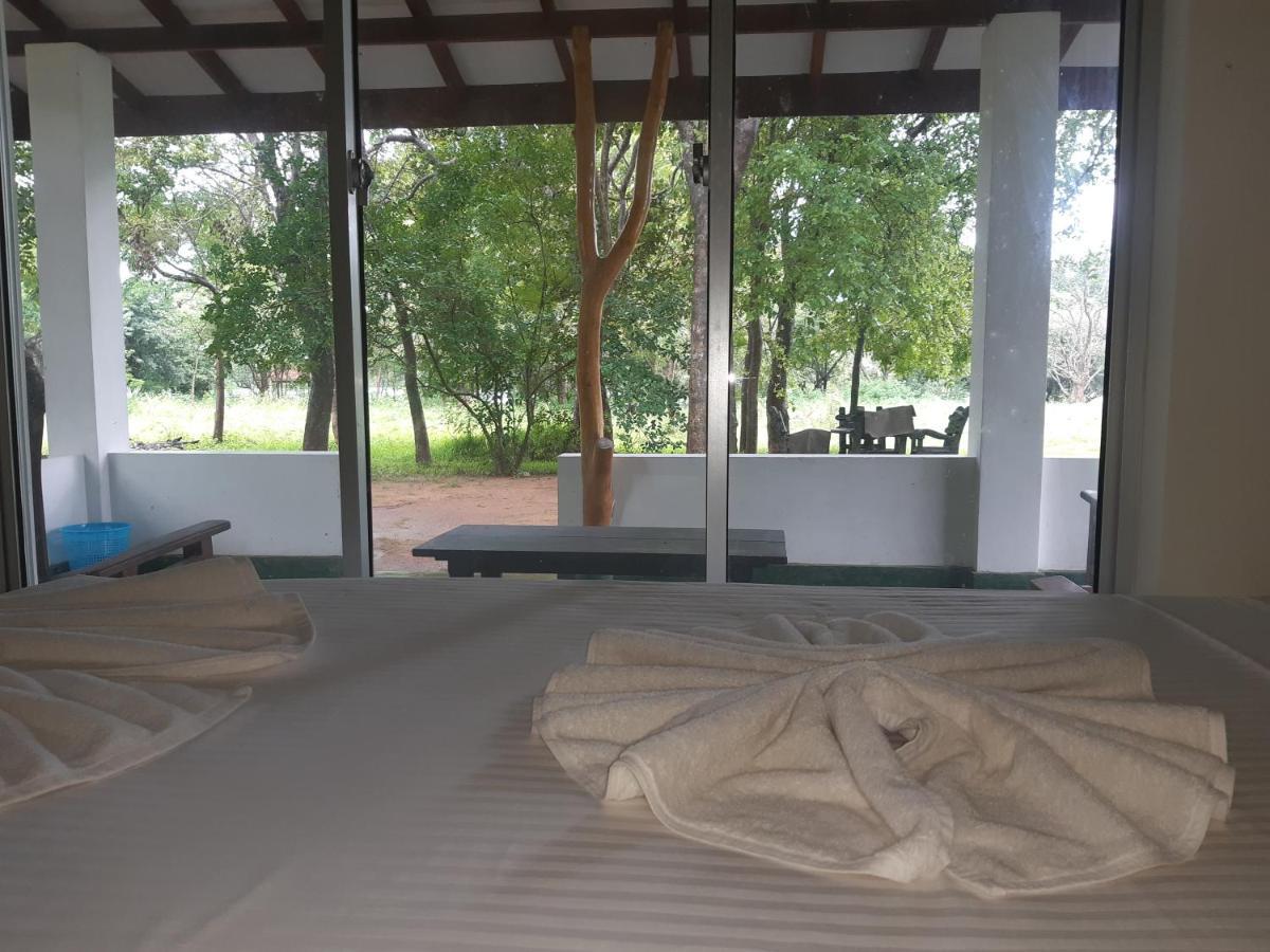 Banana Rest Sigiriya Bed & Breakfast Eksteriør bilde