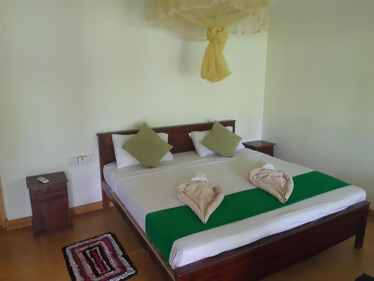 Banana Rest Sigiriya Bed & Breakfast Eksteriør bilde