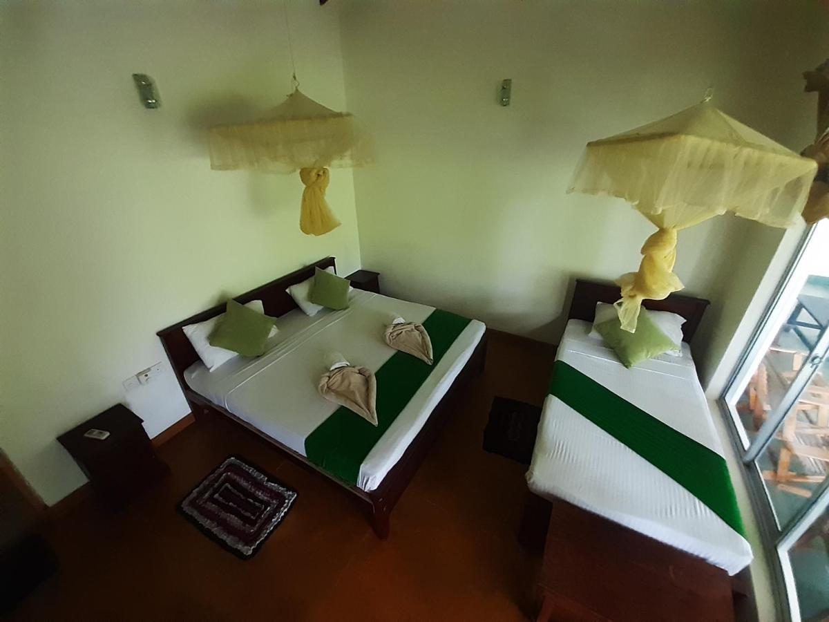 Banana Rest Sigiriya Bed & Breakfast Eksteriør bilde