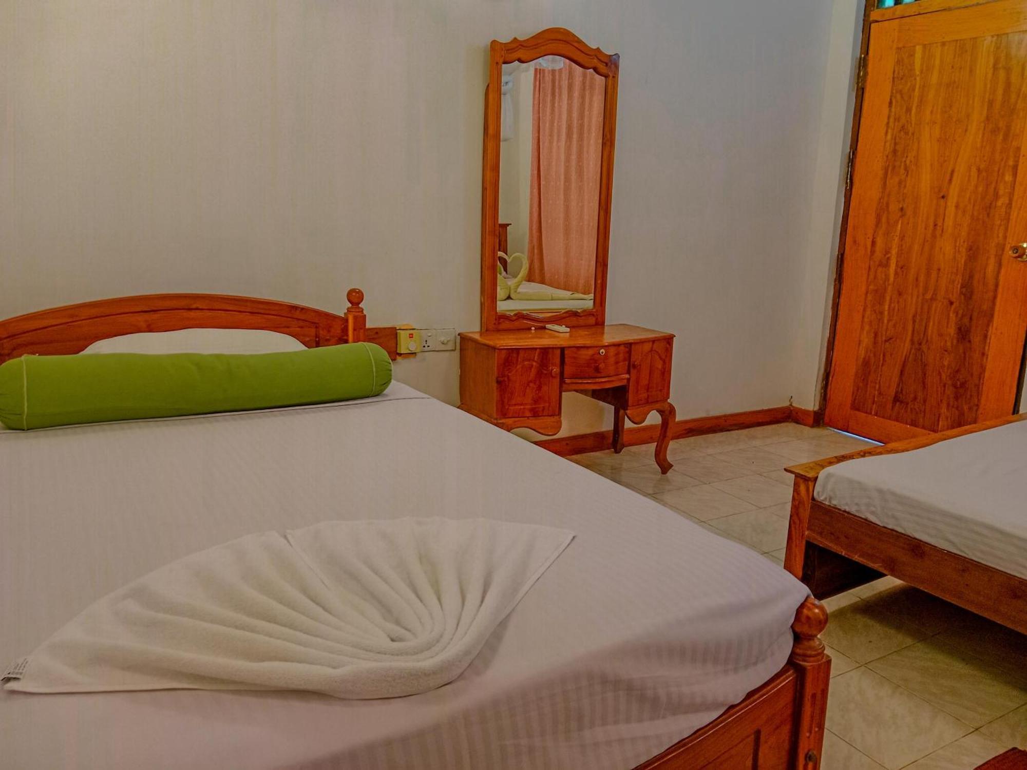 Banana Rest Sigiriya Bed & Breakfast Eksteriør bilde
